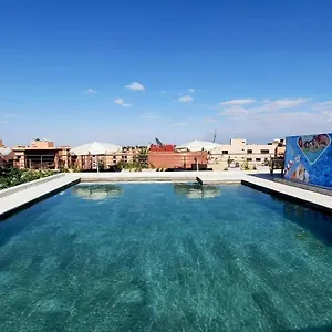 4* Otel Stars &